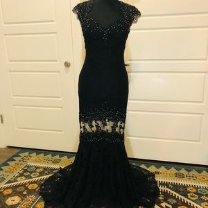 Alyce Paris Gown 4